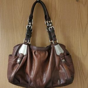 B. Makowsky leather tote